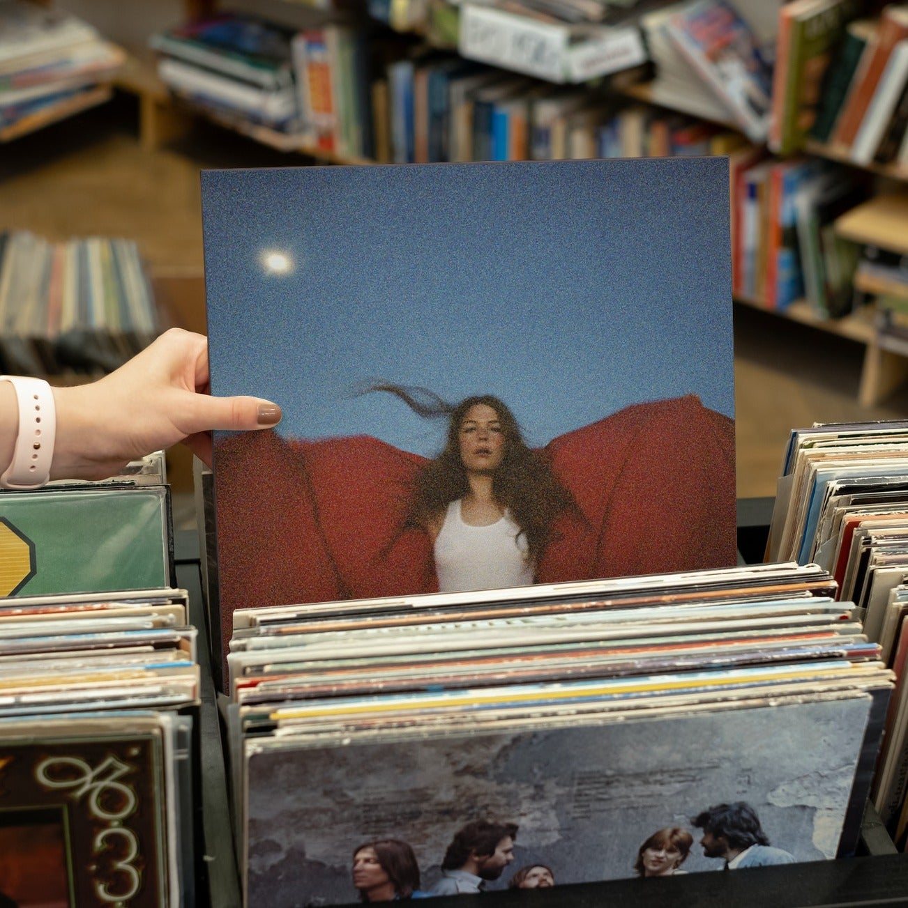 Maggie Rogers - Heard It In A Past Life - 5th Anniversary Blue Vinyl LP Record with Bonus Red 7" & Poster